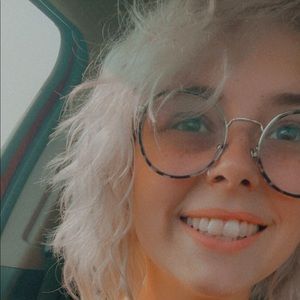 Meet your Posher, Brandi